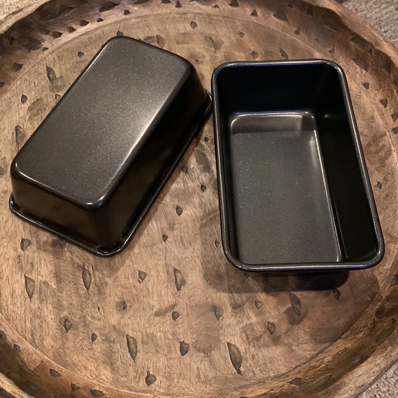 Wilton Nonstick Bakeware Set - Picture 6 of 6